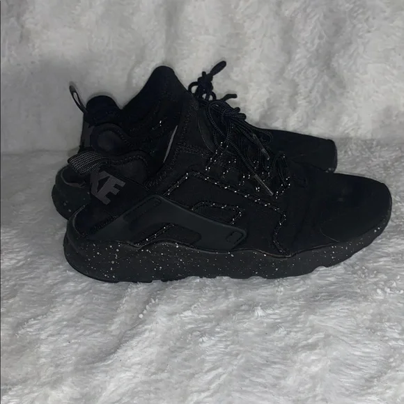 Nike air huaraches Black Sneakers - Picture 7 of 8